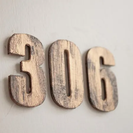 Fonda Mitjà Affittacamere *