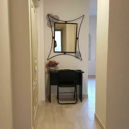 Fonda Mitja 게스트하우스