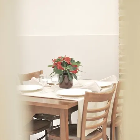 Fonda Mitja Gasthof *